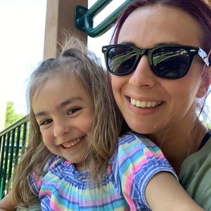 Meet your Posher, Christina